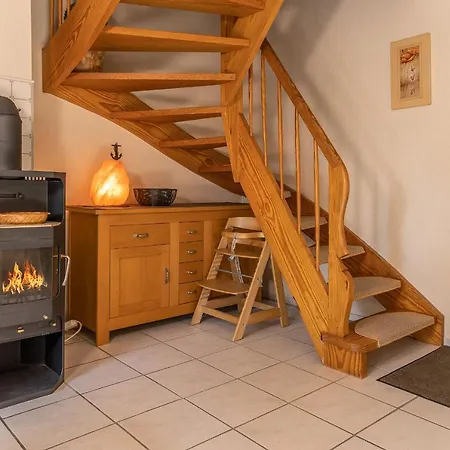 50084... Holiday home